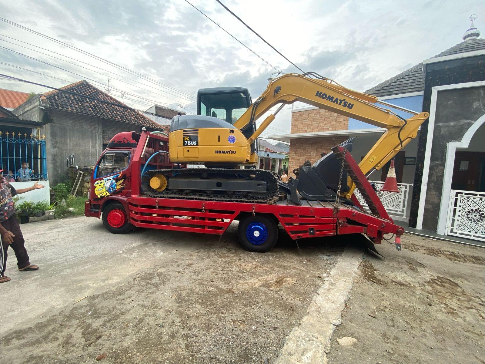 Towing Alat Berat
